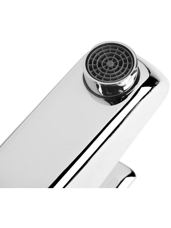 Смеситель для ванны Accoona A6008, однорычажный, с душевым набором, латунь, хром