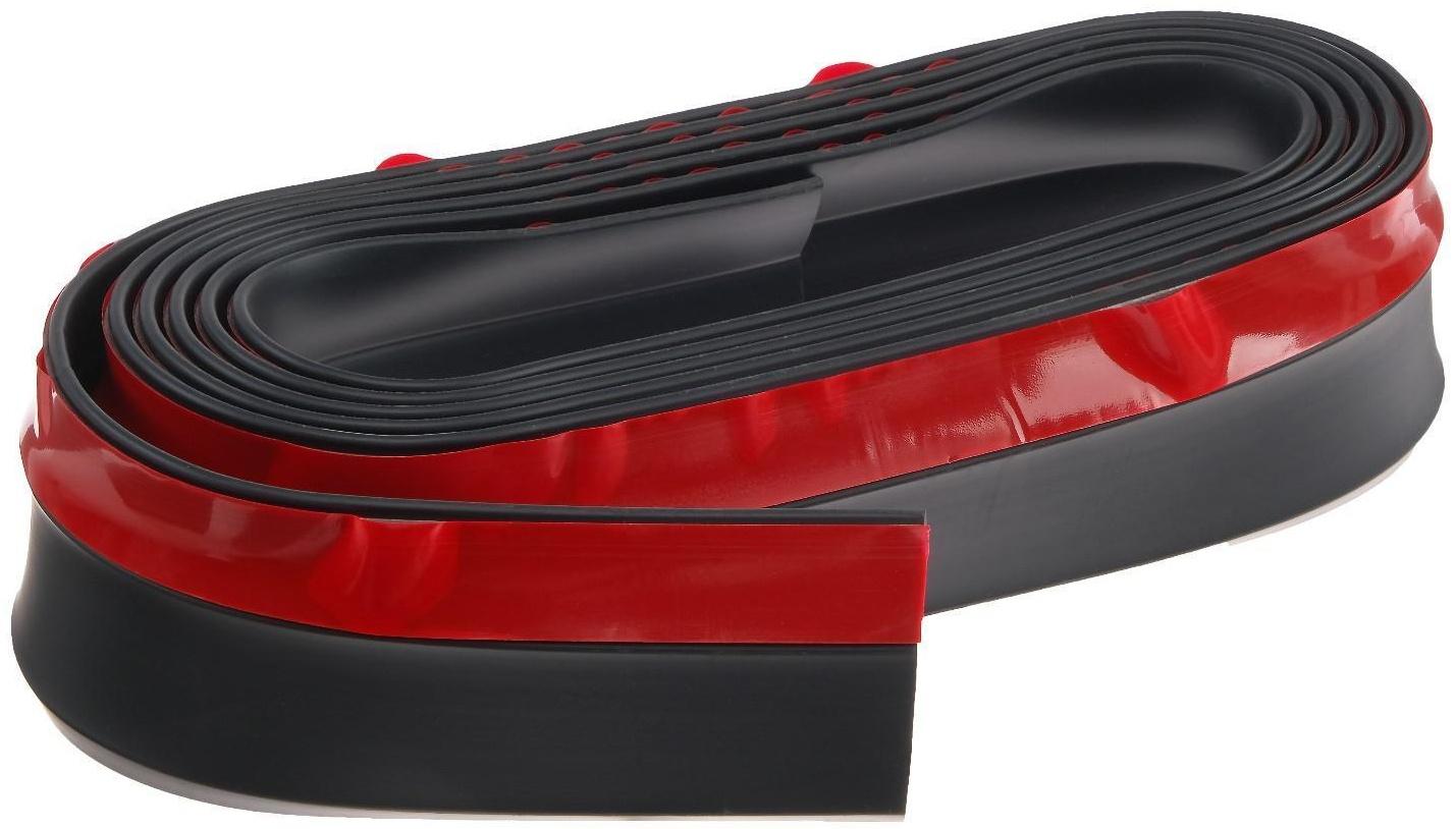Защитная лента юбки бампера TORSO, длина 2.5 м, высота 5 см, черный