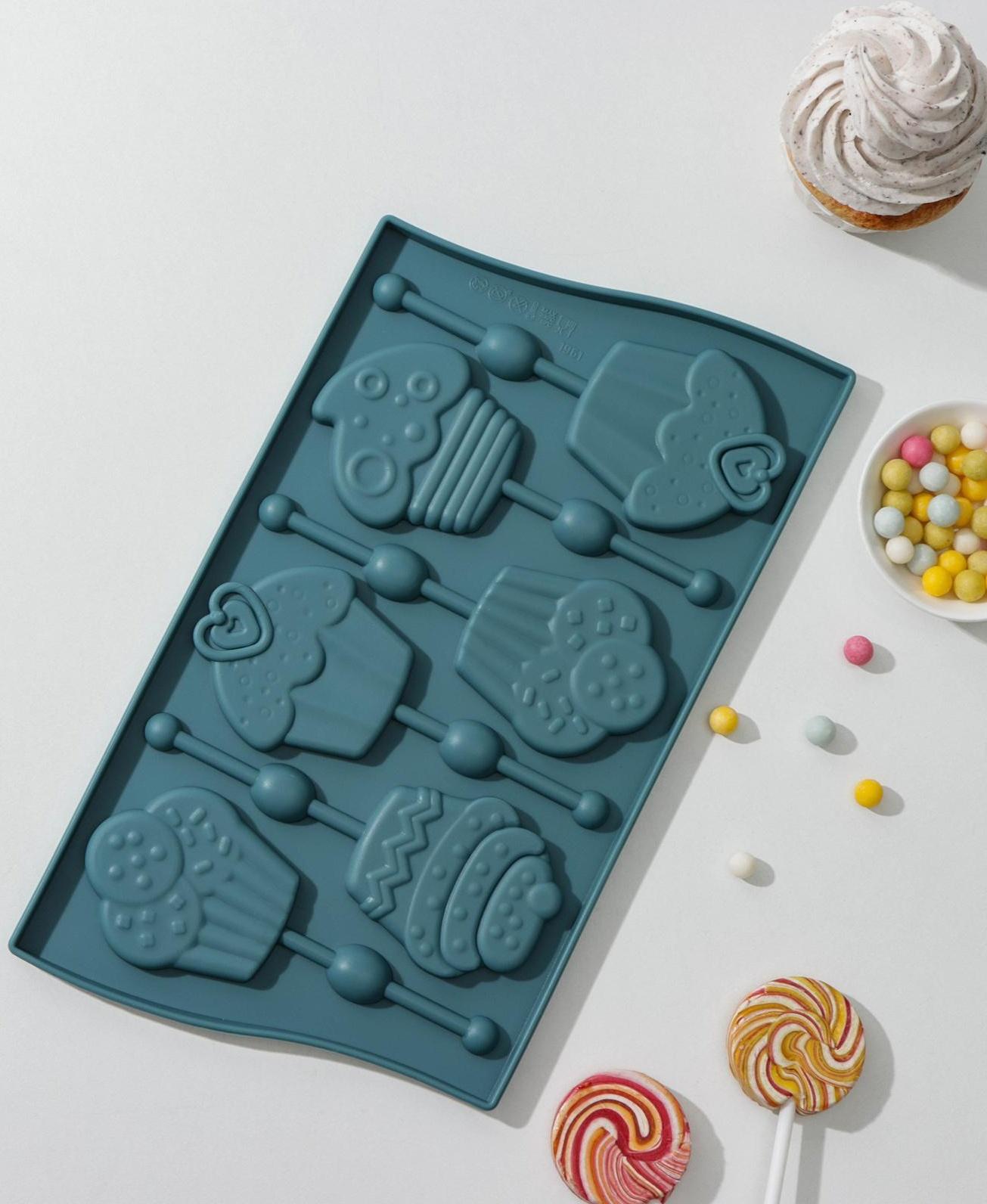 Форма для леденцов Доляна «Капкейк», 27,5×16,5 см, 6 ячеек (6×7 см), цвет МИКС