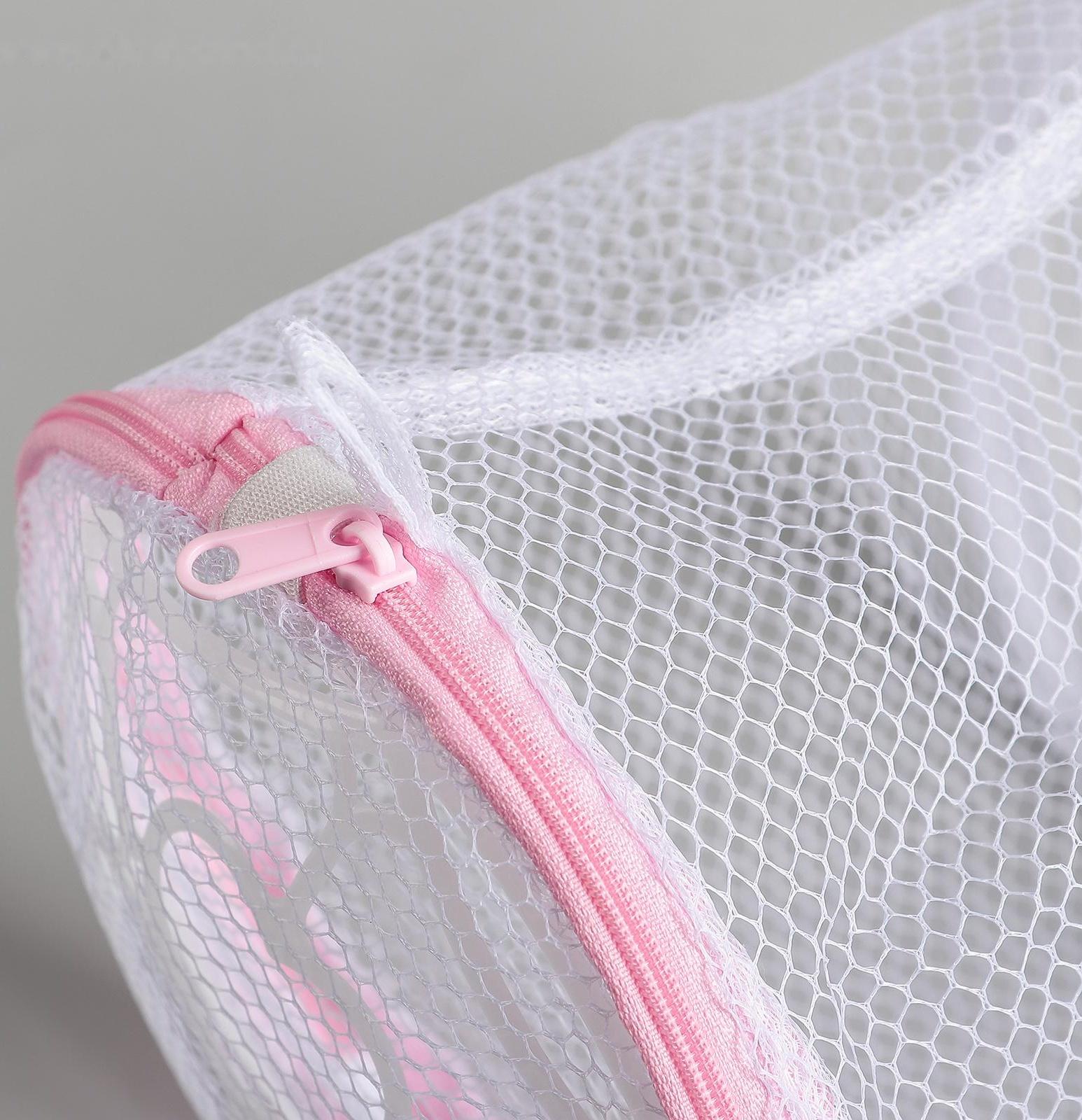 Мешок для стирки белья с диском Доляна, 15×15×19 см, крупная сетка, цвет белый