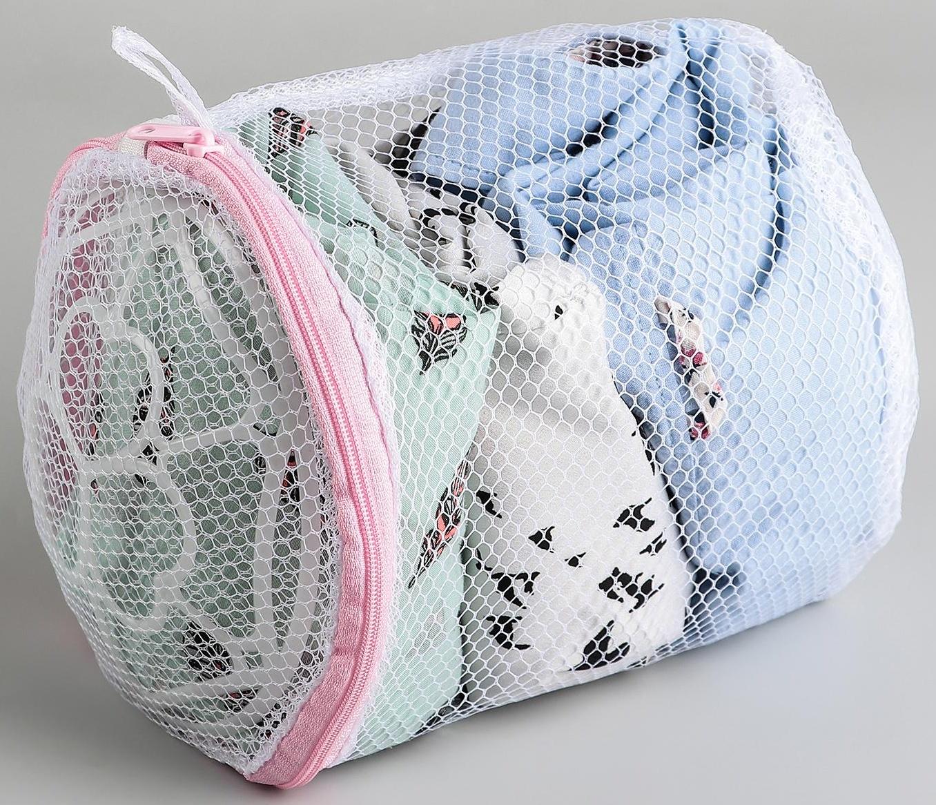 Мешок для стирки белья с диском Доляна, 15×15×19 см, крупная сетка, цвет белый