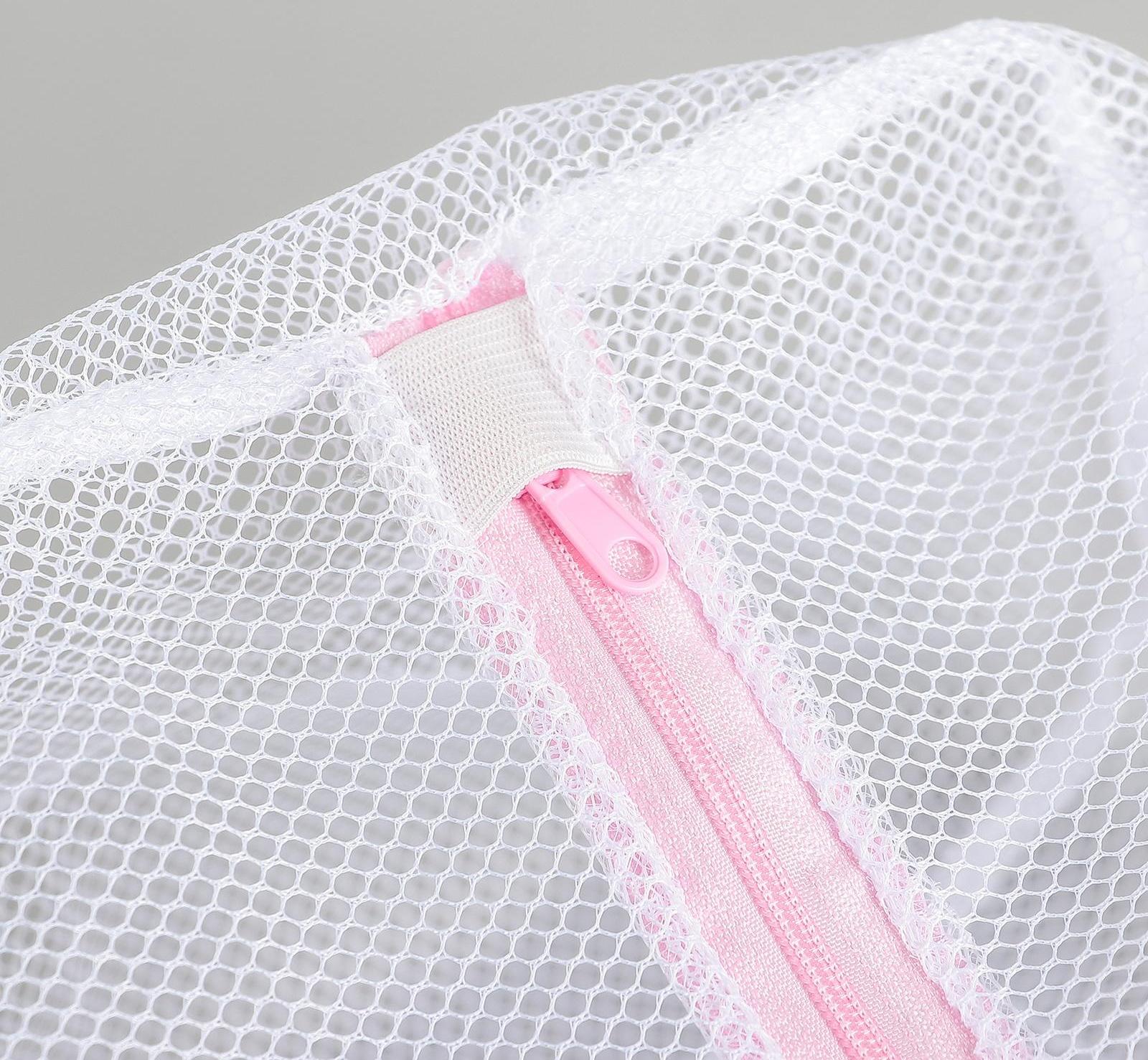 Мешок для стирки белья Доляна, 22×33×19 см, крупная сетка, цвет белый