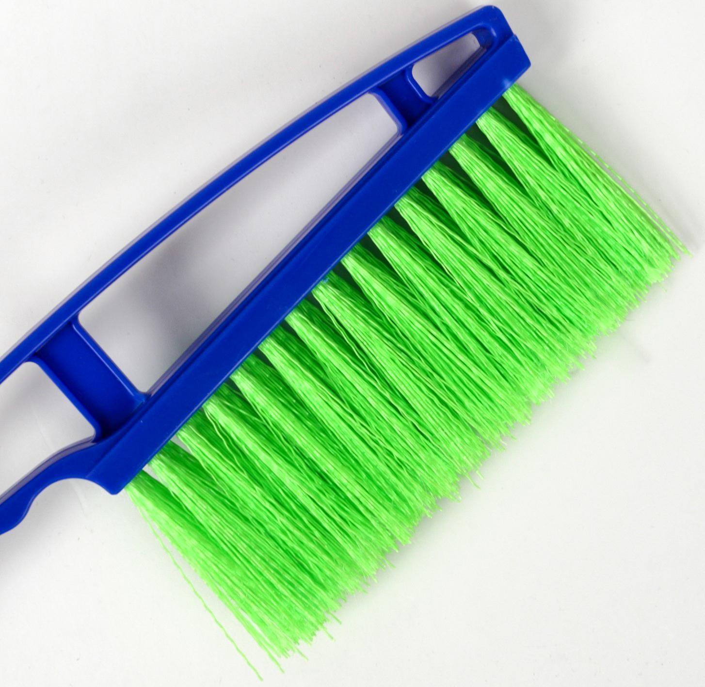 Щётка-сметка со скребком Oktan, 42 см, микс