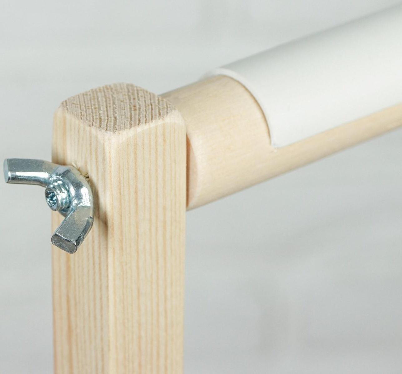 Станок для вышивания напольный, 40 × 60 см, цвет светлое дерево