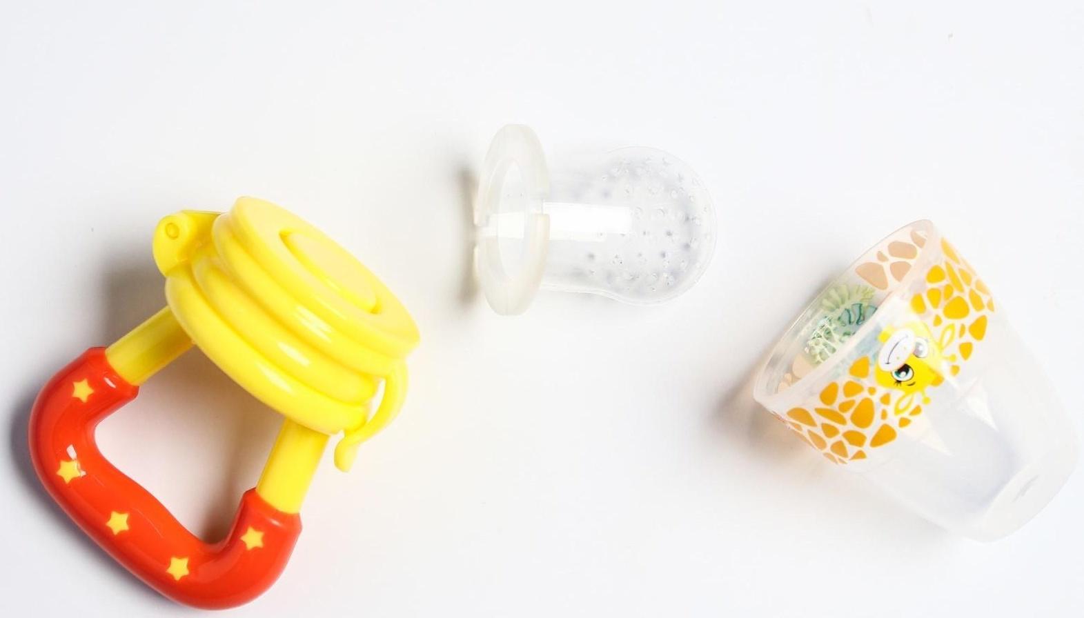 Ниблер «Жирафик», с силиконовой сеточкой, цвет жёлтый/красный