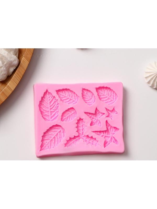 Молд «Листики», 9×7,2 см