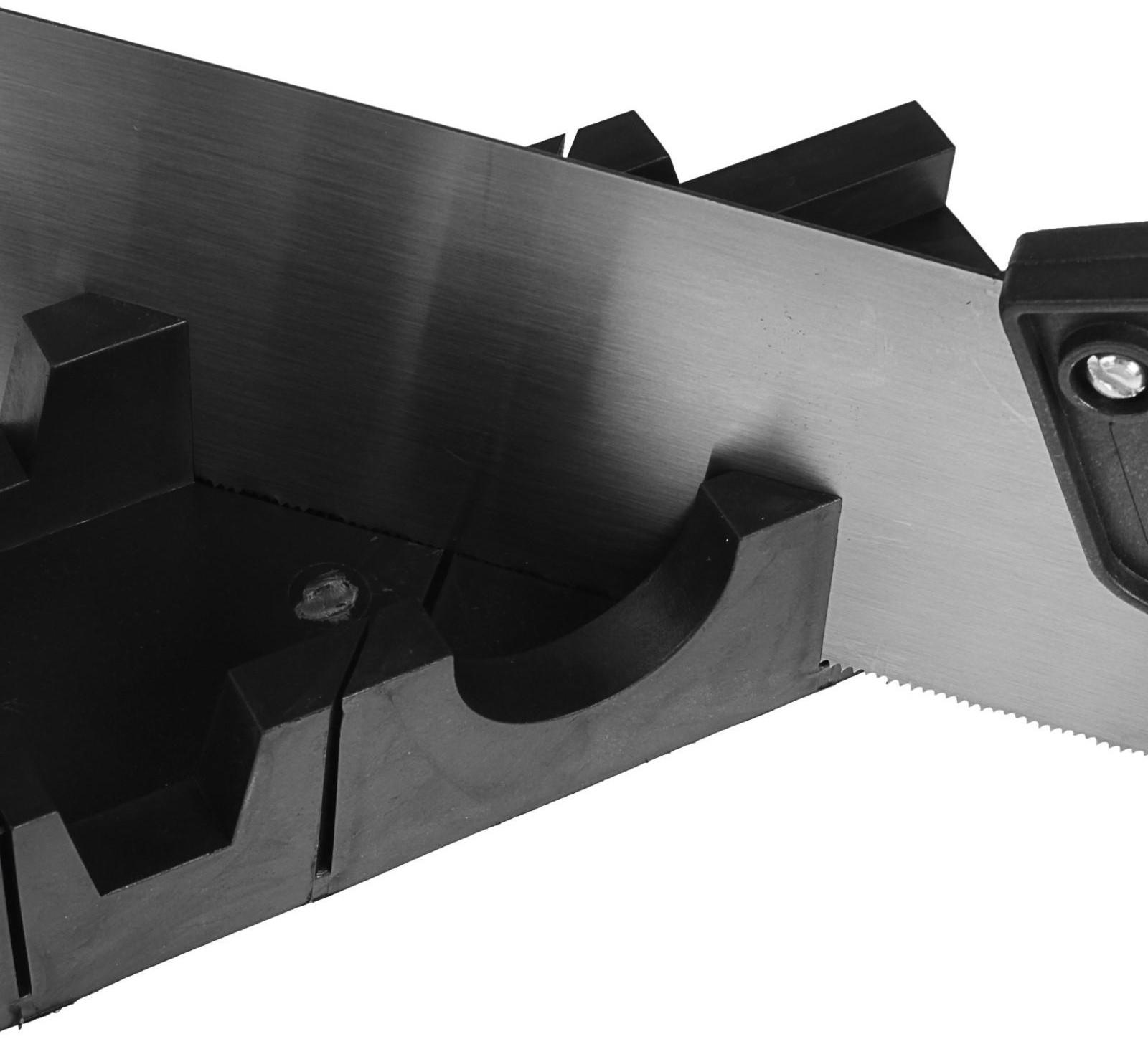 Стусло с ножовкой ТУНДРА, стусло 45 90 135° 300х65 мм, ножовка 300 мм