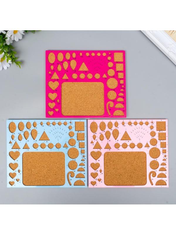 Линейка для квиллинга пластик, пробка МИКС 21,5х18,5х0,7 см