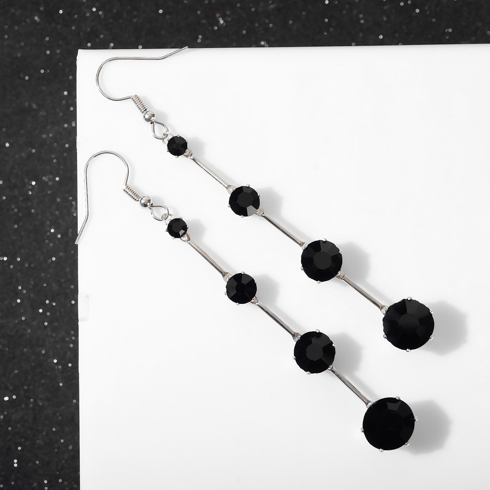 Серьги висячие со стразами 