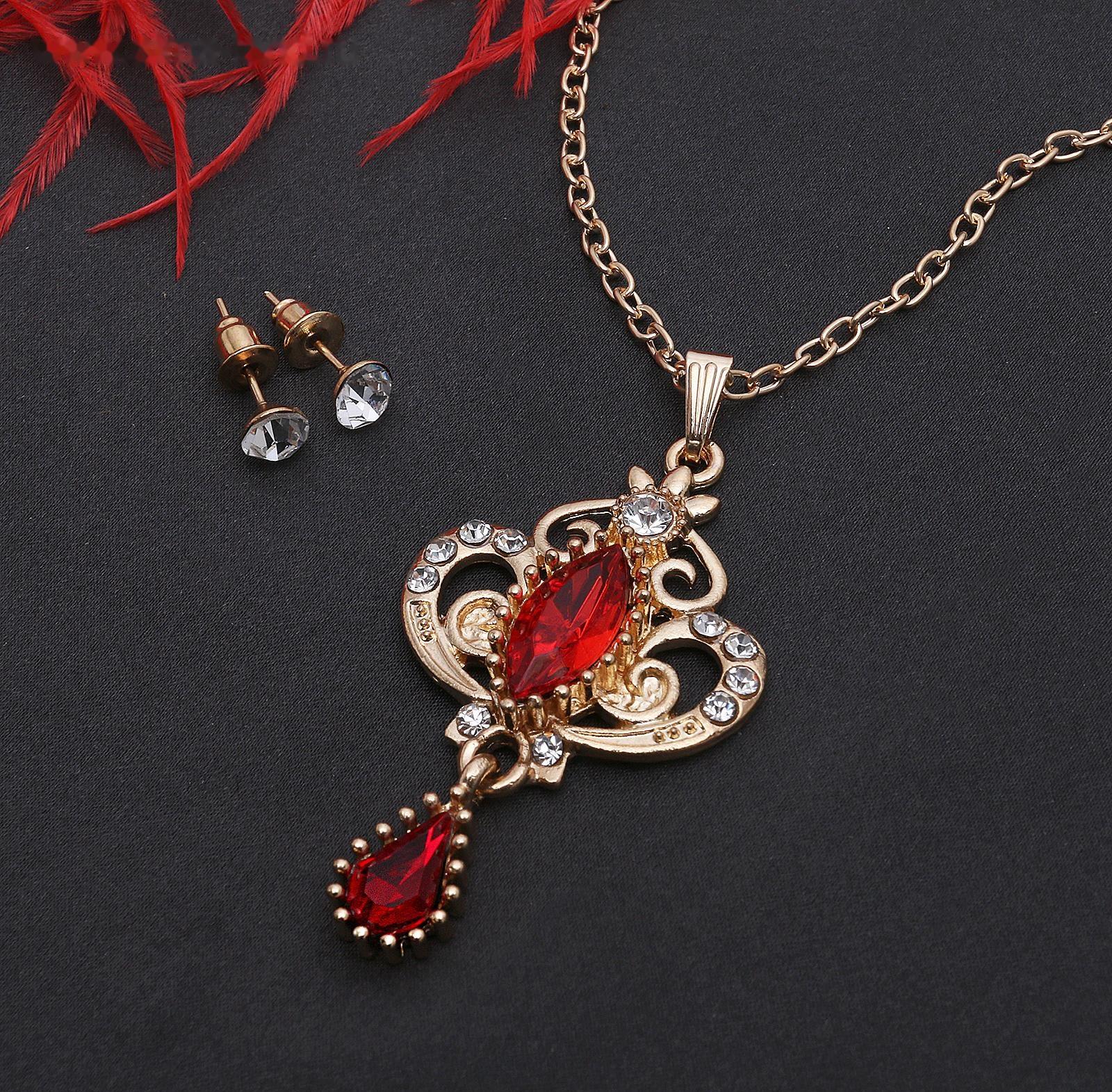 Гарнитур 2 предмета: серьги, кулон 