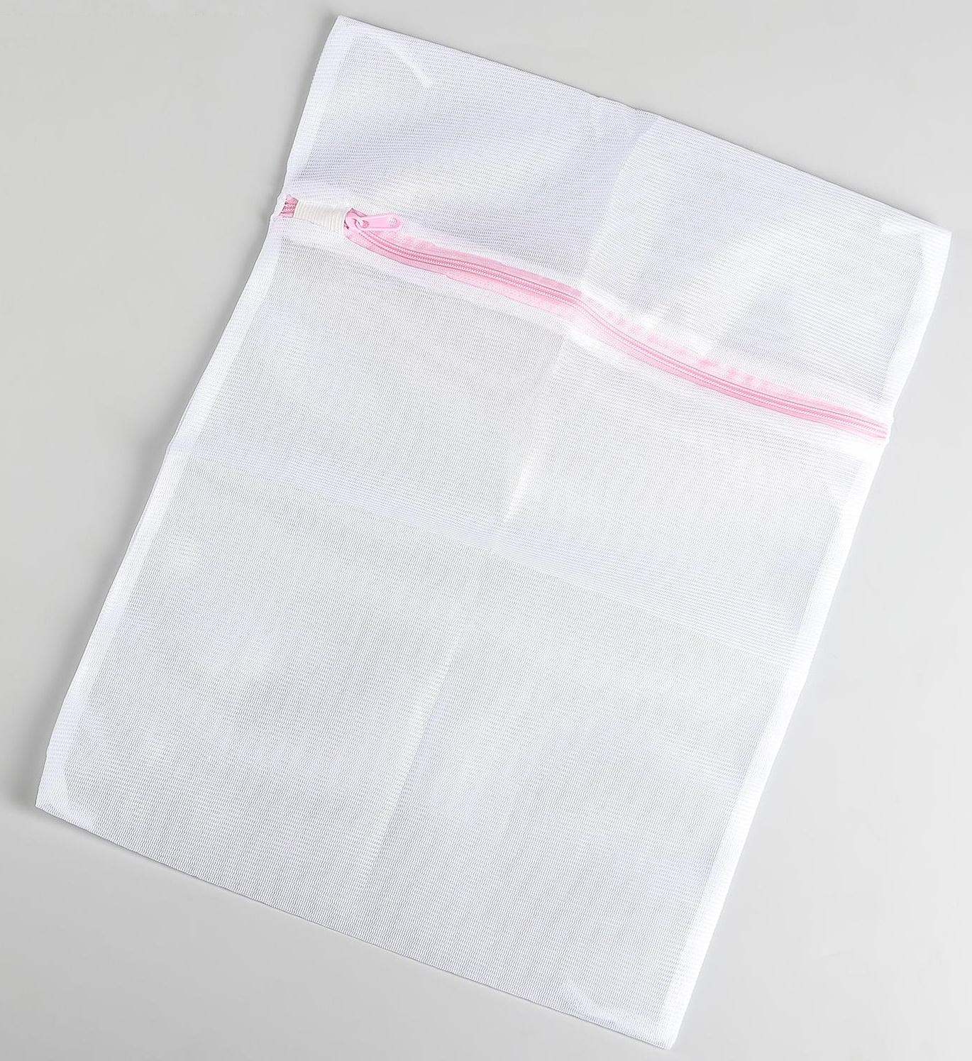 Мешок для стирки белья Доляна, 30×40 см, мелкая сетка, цвет МИКС