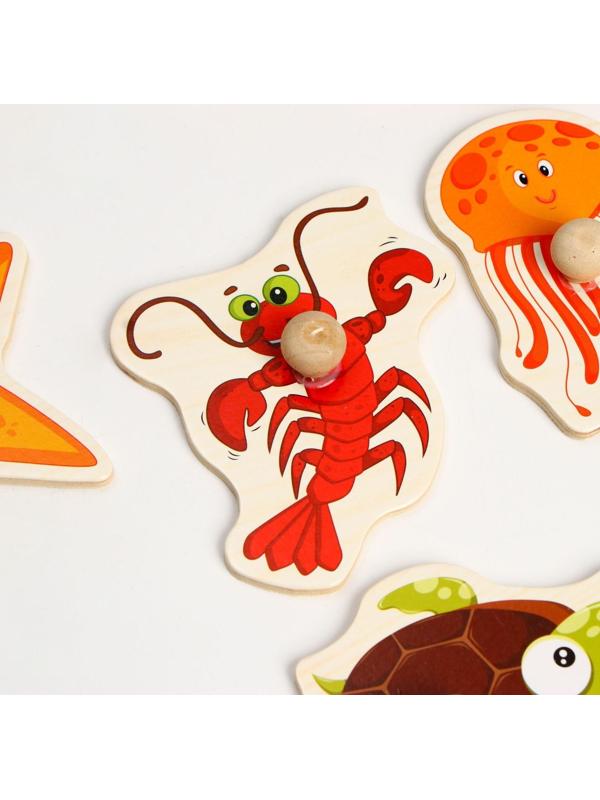 Рамка-вкладыш «Подбери картинку. На дне морском»