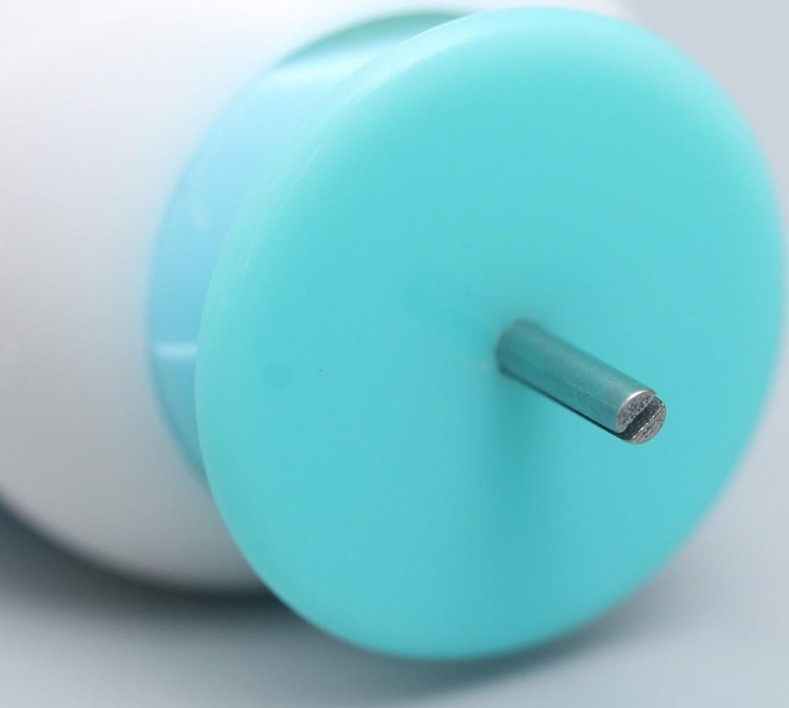 Инструмент для квиллинга от батареек 2ААА МИКС 11х2,3х2,7 см