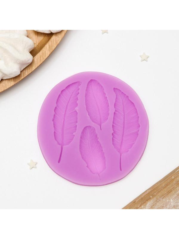 Молд «Пёрышко», 9×8,6 см, цвет МИКС