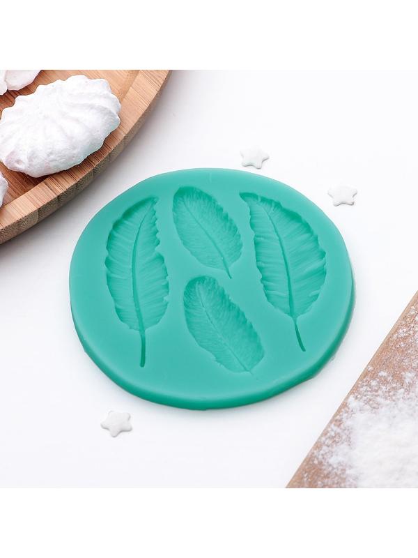 Молд «Пёрышко», 9×8,6 см, цвет МИКС