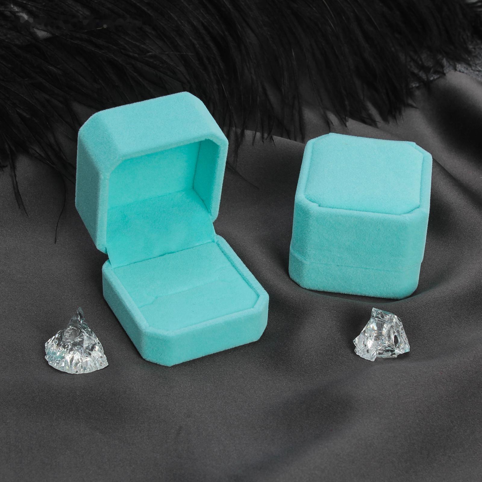 Футляр бархатный под кольцо 