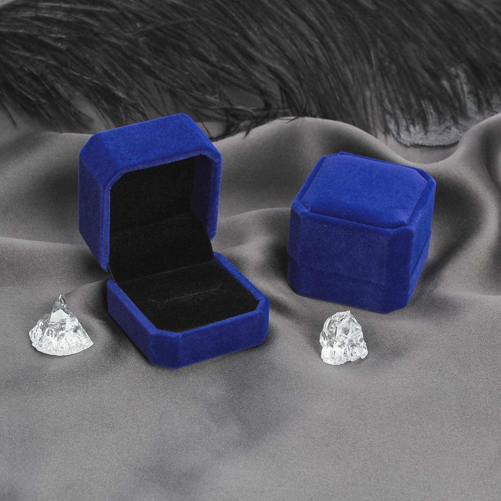 Футляр бархатный под кольцо 