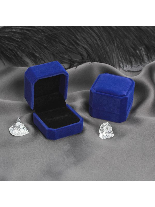 Футляр бархатный под кольцо 