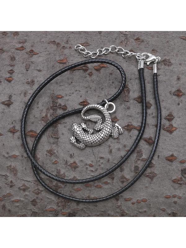 Кулон на шнурке 