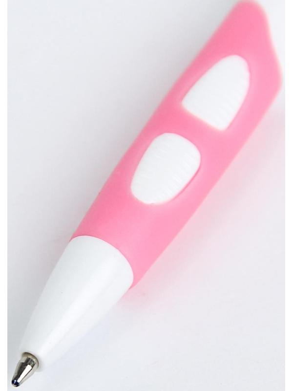 Ручка шариковая, 0.5 мм, стержень синий, корпус белый с резиновым держателем, МИКС