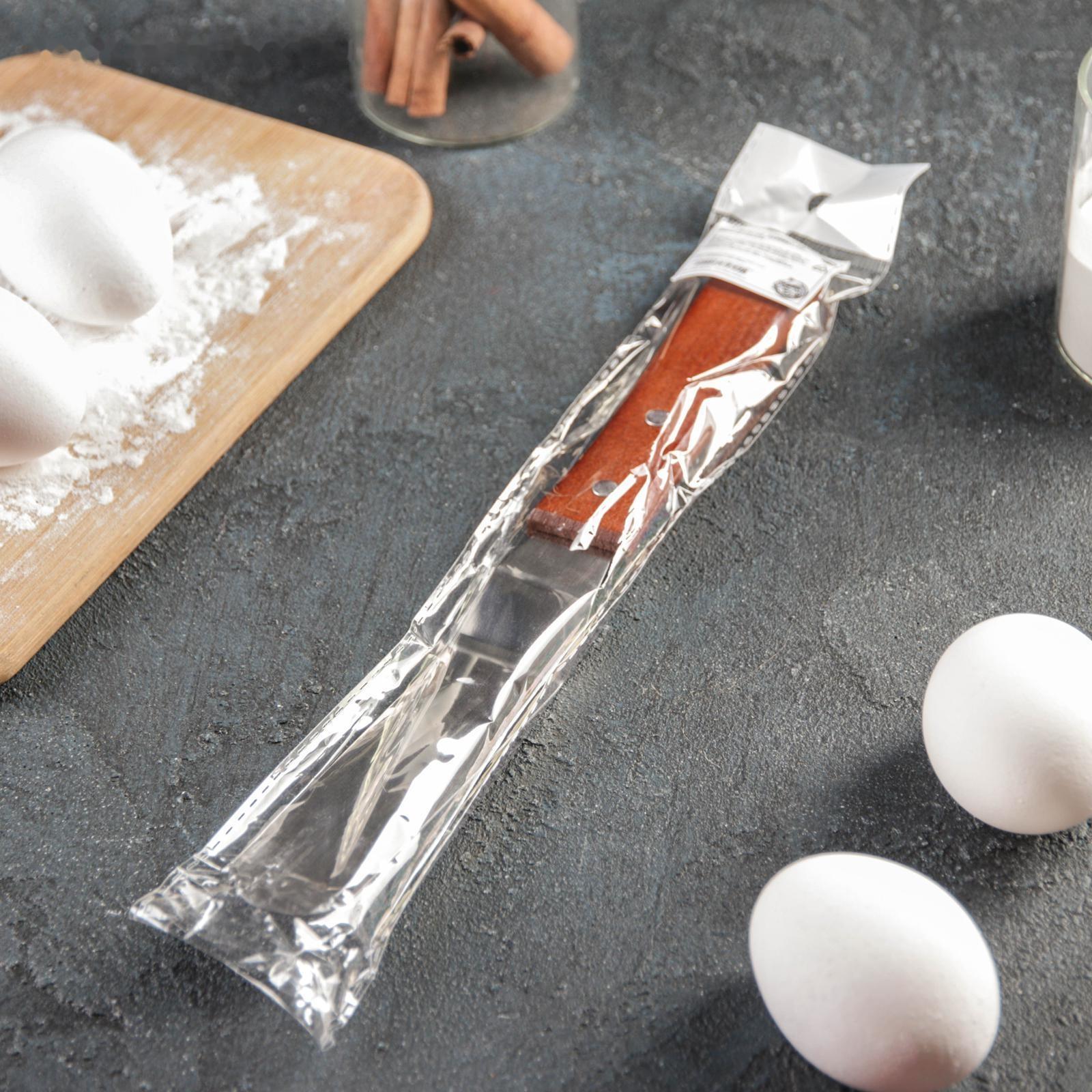 Лопатка-палетка с деревянной ручкой, изогнутая, 26 см