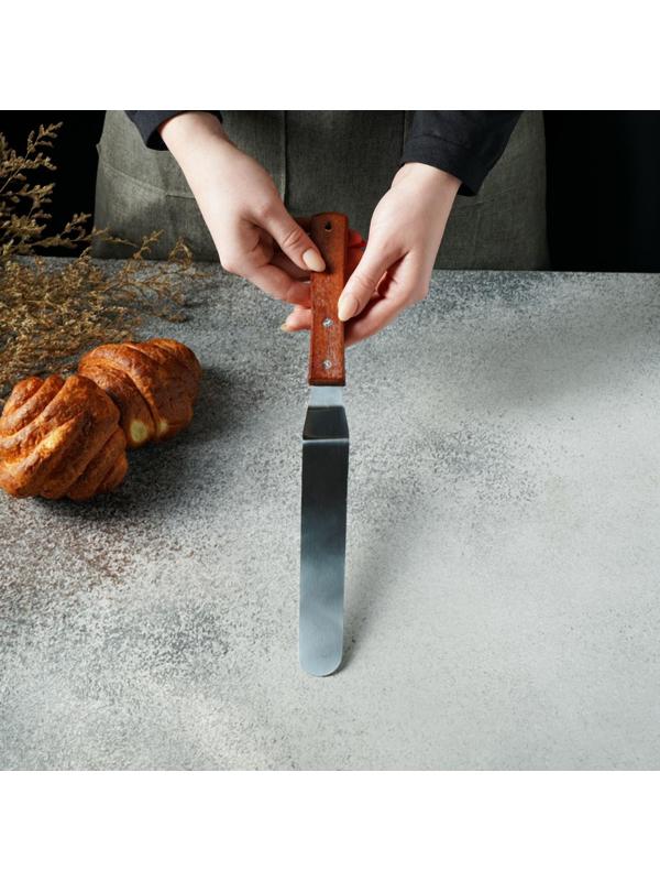 Лопатка-палетка с деревянной ручкой, изогнутая, 31,5 см