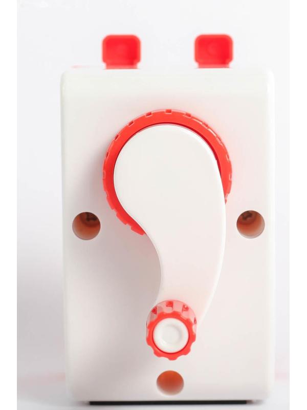 Точилка механическая с контейнером 