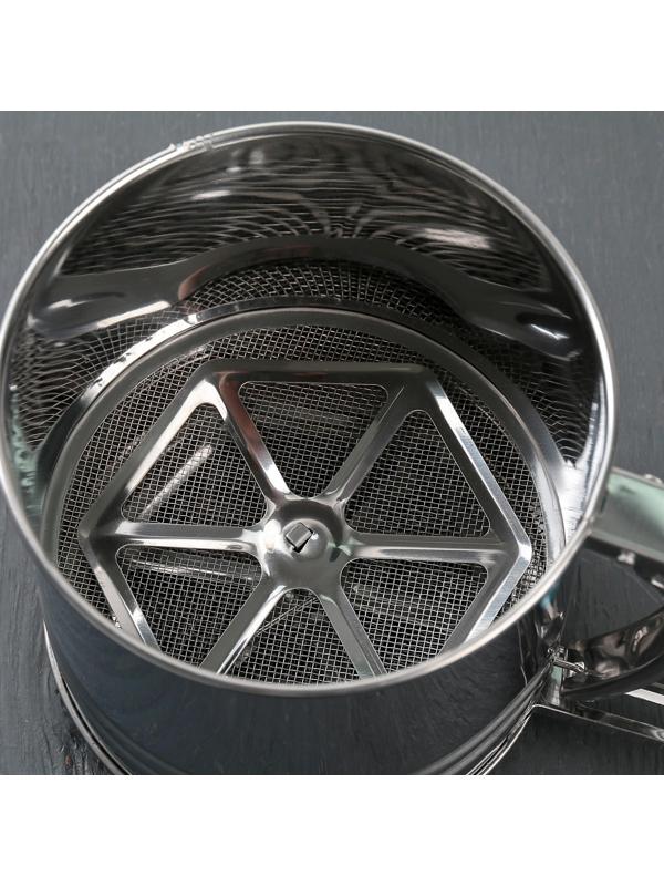 Просеиватель для муки, 2 уровня