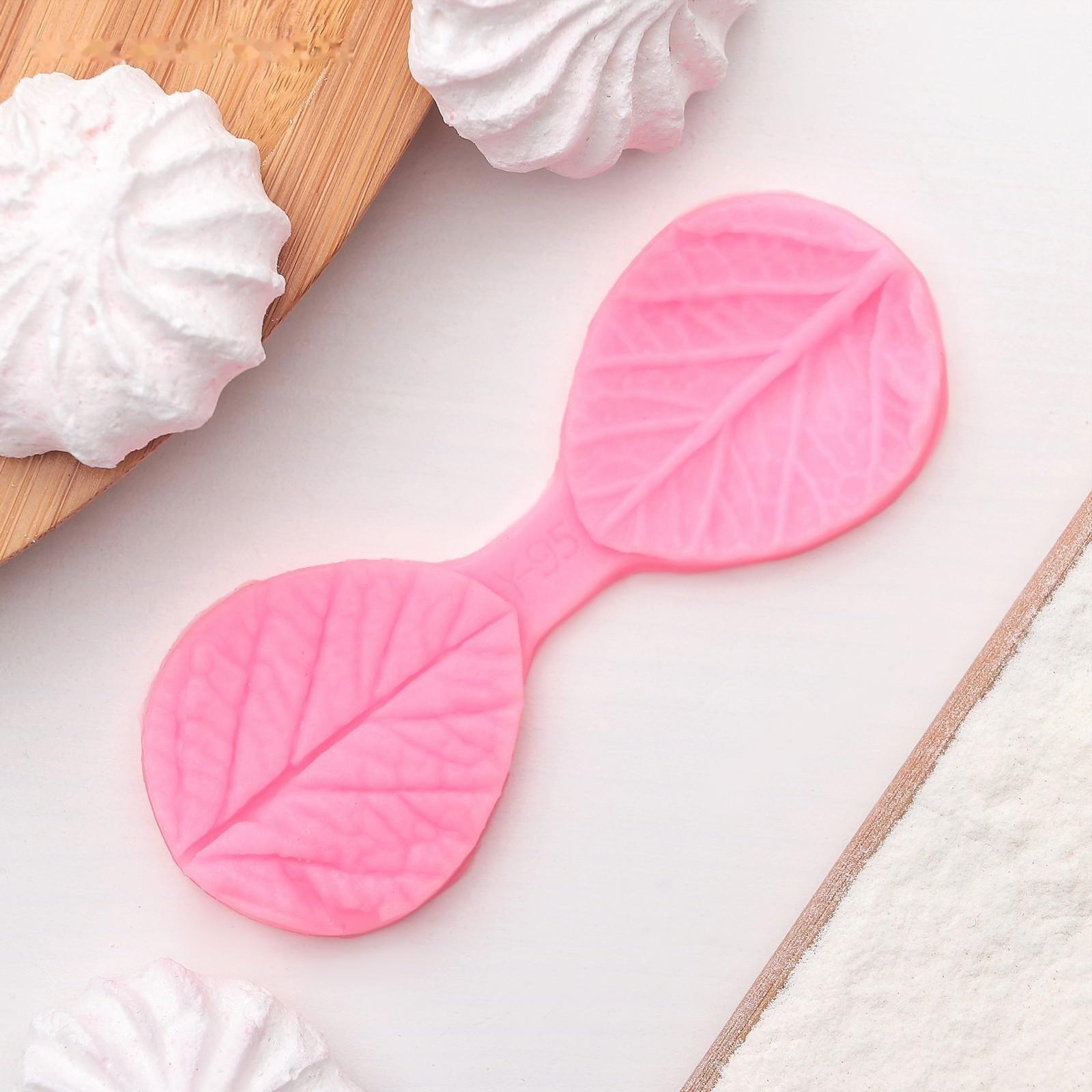 Молд «Листочек», 9,5×3,5 см