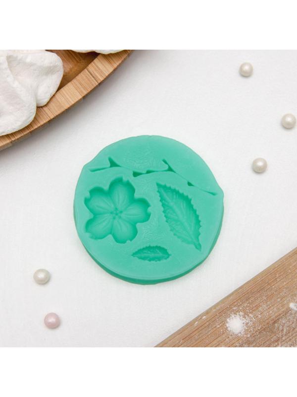 Молд «Цветок, лист и веточка», 5,5×0,9 см, цвет МИКС