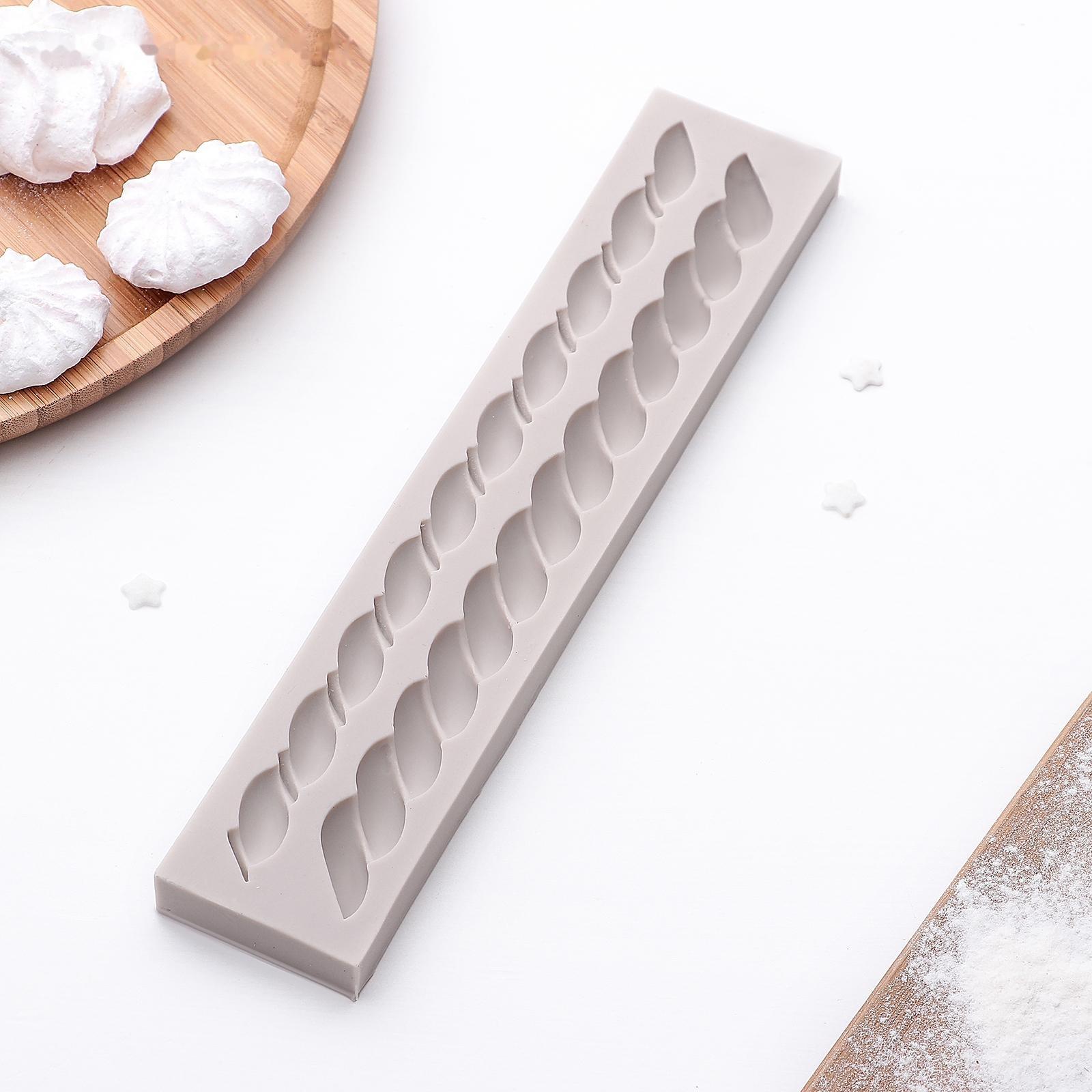 Молд «Жгут», 23×4,5×1,5 см, цвет МИКС