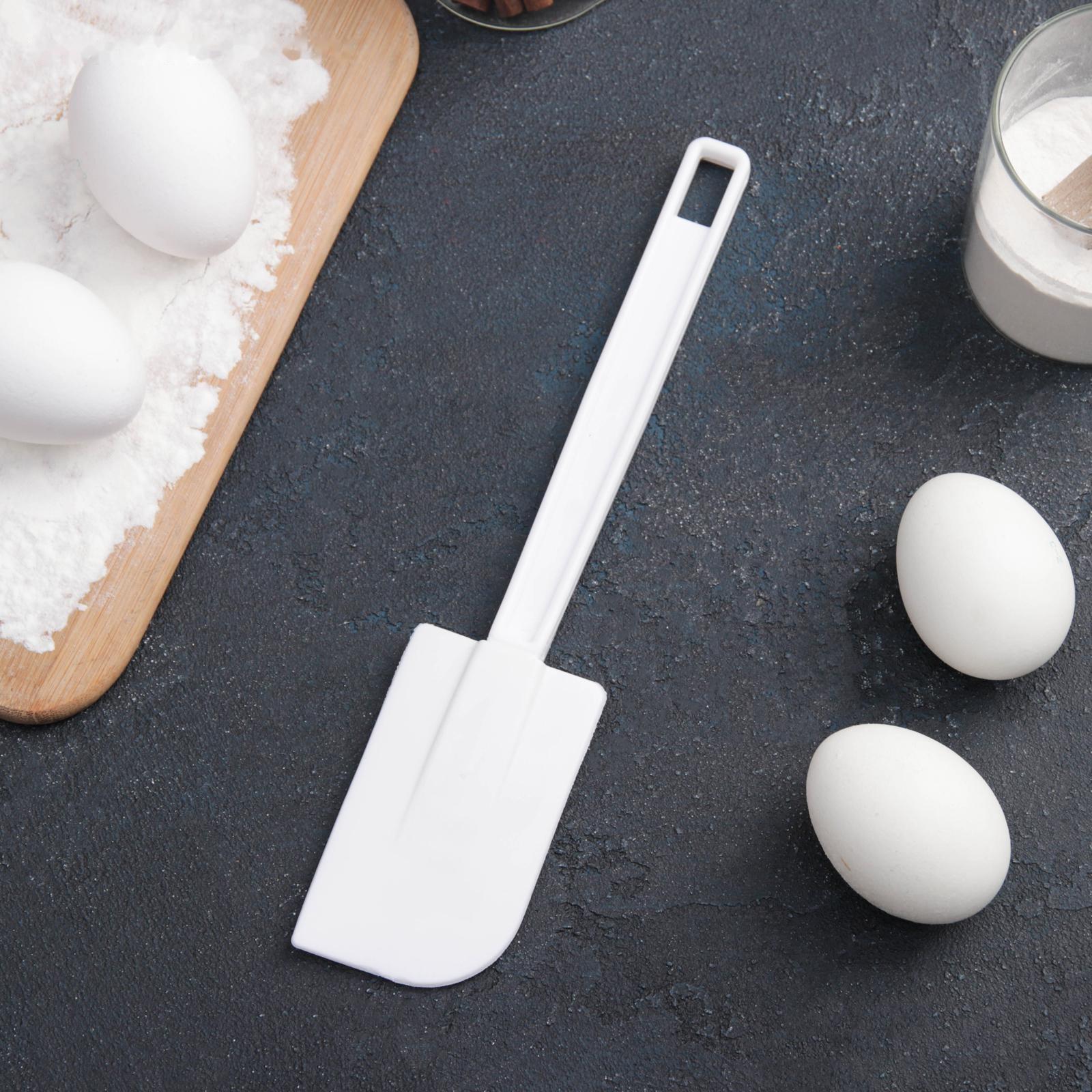 Лопатка силиконовая, 25×5,5×1,5 см, ручка белая