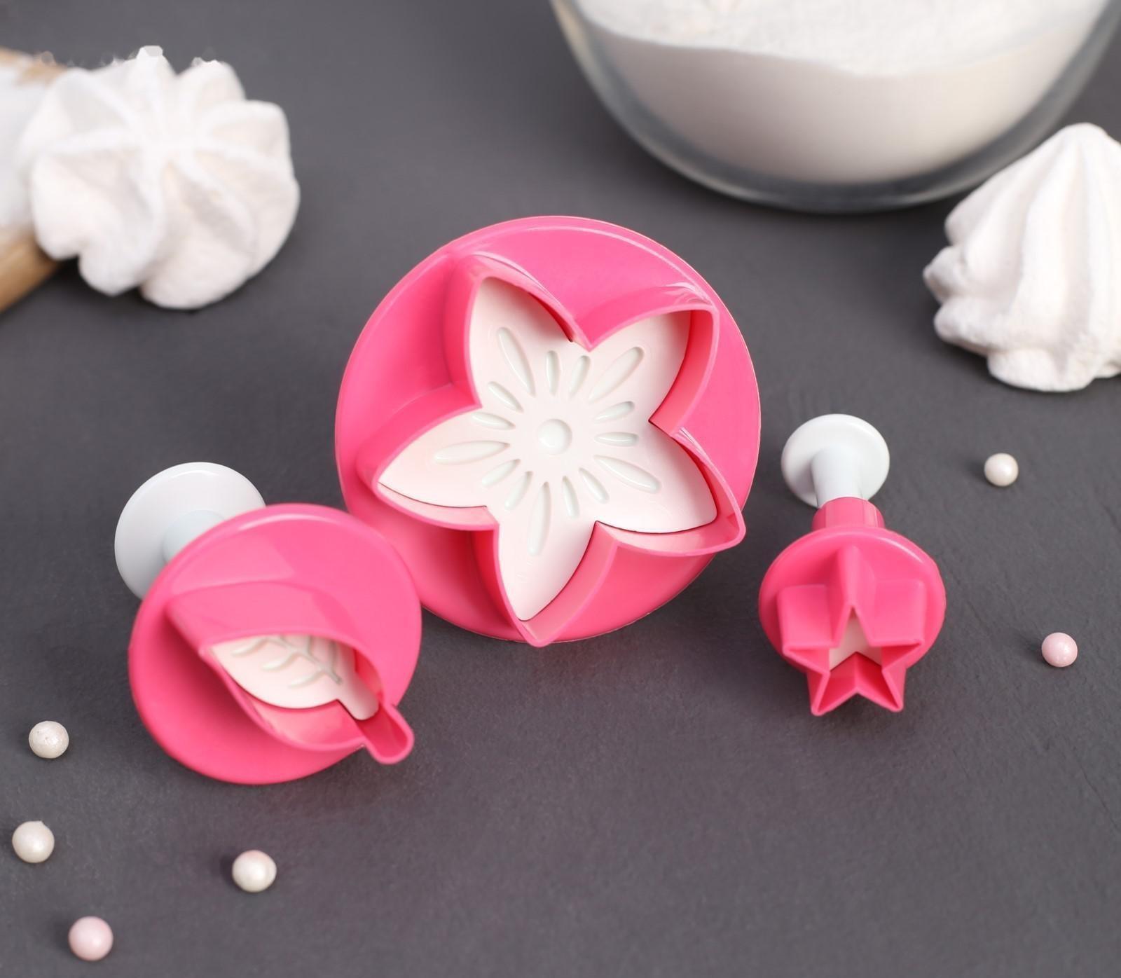 Набор плунжеров кондитерских Доляна «Цветок. Листок. Звёздочка», 3 шт