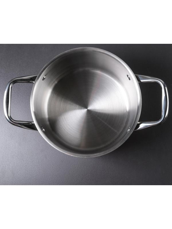 Кастрюля «Титан», 6,4 л, d=22 см, h=17 см, капсульное дно, металлическая крышка