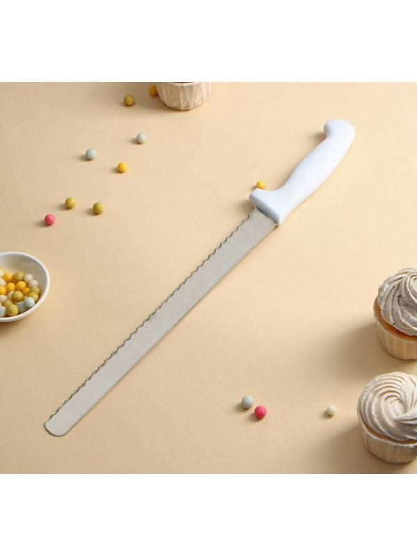 Нож для бисквита, крупные зубчики, ручка пластик, рабочая поверхность 30 см (12»), толщина лезвия 1,8 мм