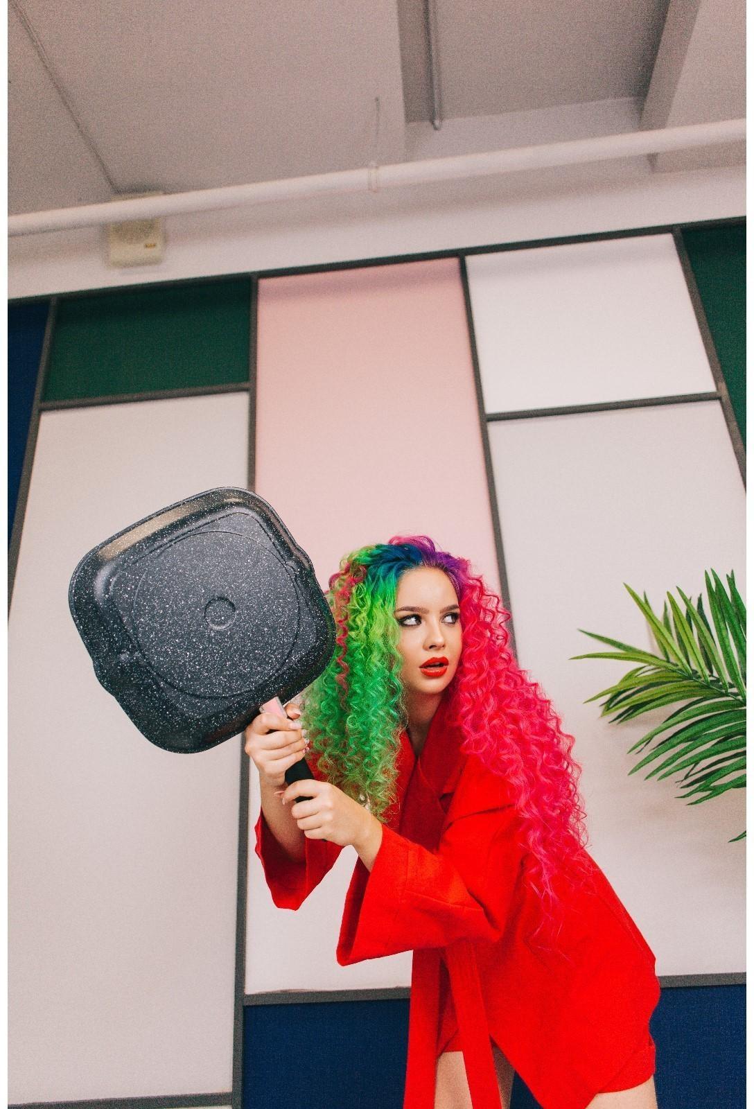 Сковорода-гриль квадратная Доляна, 26×26 см, антипригарное покрытие, цвет тёмный мрамор