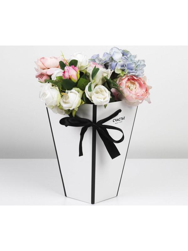 Коробка для цветов на лентах «Шанель», 17 х 25 х 9 см