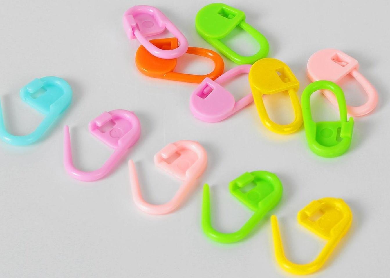 Набор для вязания , 57 предметов, в футляре