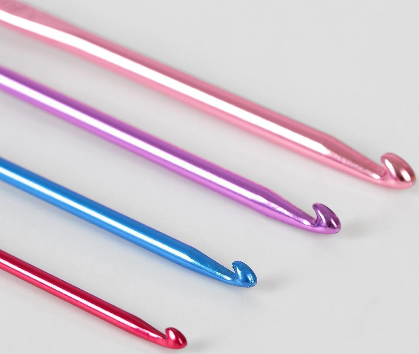 Набор для вязания, 28 предметов, в футляре