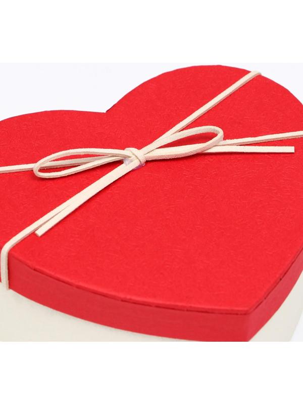 Набор коробок 3 в 1 сердца, белый-красный, 21 х 19 х 9 - 15.5 х 14 х 6 см