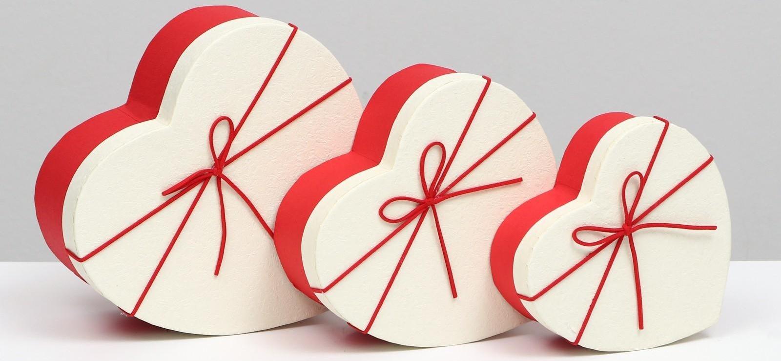 Набор коробок 3 в 1 сердца, красный-белый 21 х 19 х 9 - 15.5 х 14 х 6 см