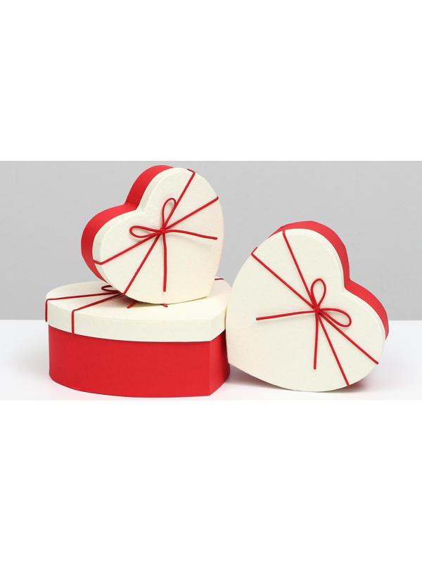 Набор коробок 3 в 1 сердца, красный-белый 21 х 19 х 9 - 15.5 х 14 х 6 см