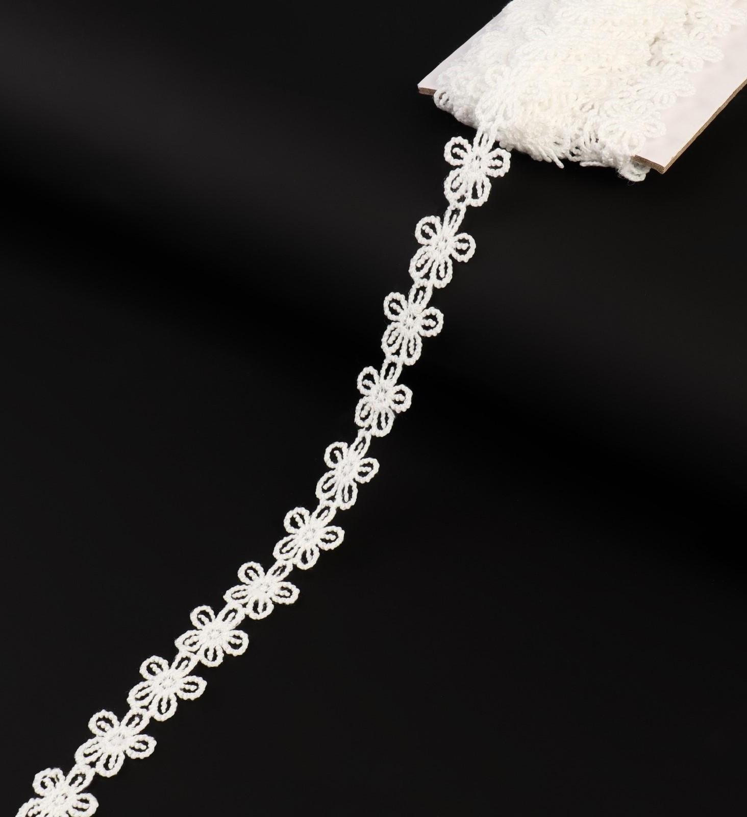 Кружево гипюровое, 15 мм × 14 ± 1 м, цвет молочный