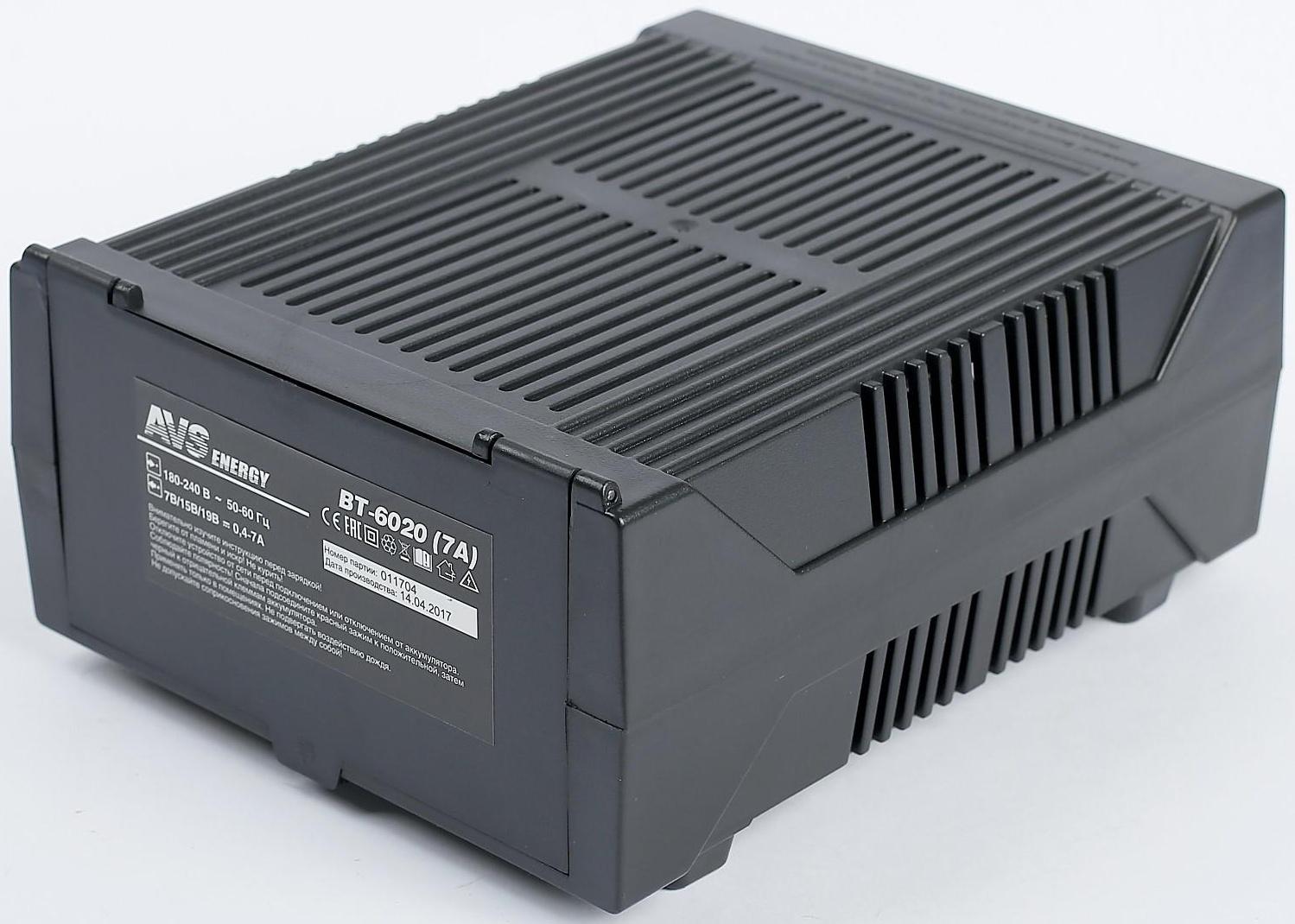 Зарядное устройство для АКБ AVS BT-6020, 7 A, 6-12 В