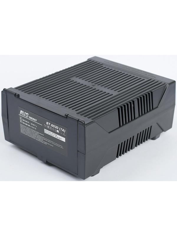 Зарядное устройство для АКБ AVS BT-6020, 7 A, 6-12 В