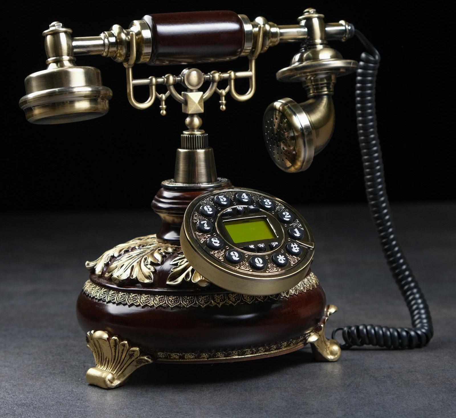 Ретро-телефон 