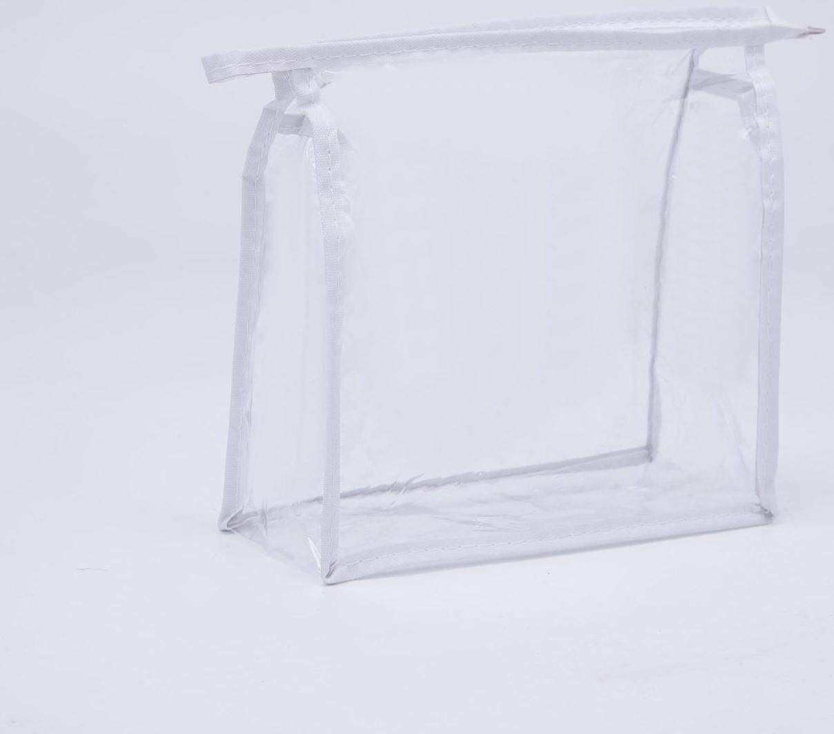 Косметичка на молнии, цвет белый