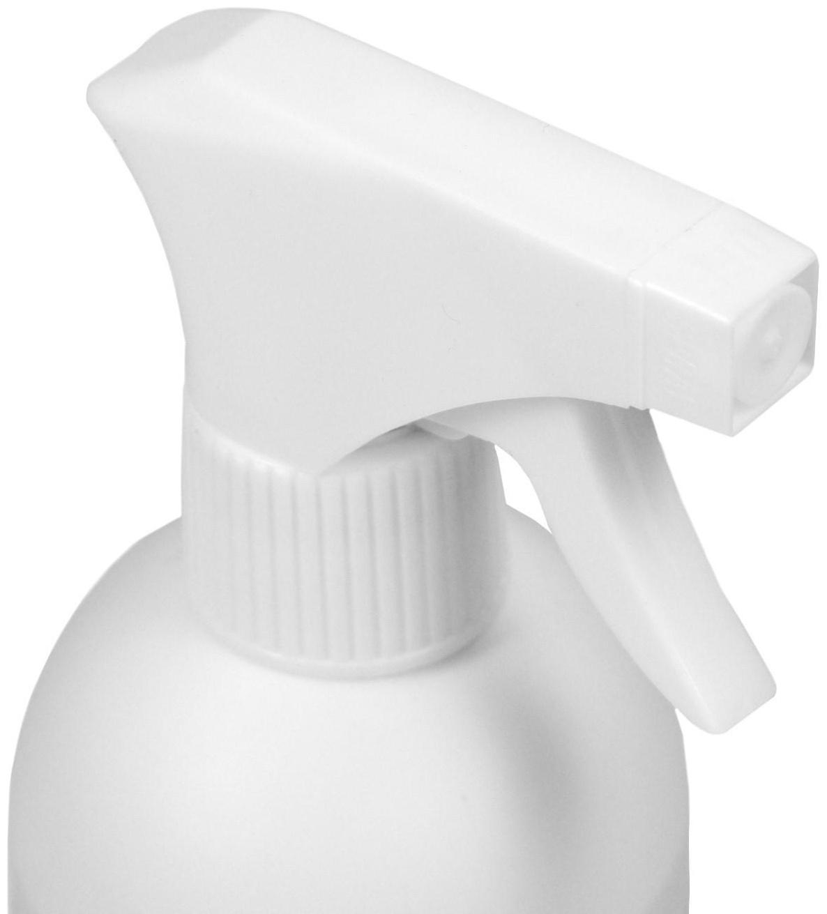 Чернитель шин Grand Caratt, 500 мл, триггер 008