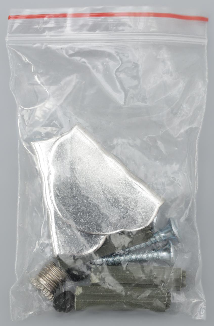 Полка угловая для ванной комнаты, 24×24×4 см, металл, стекло