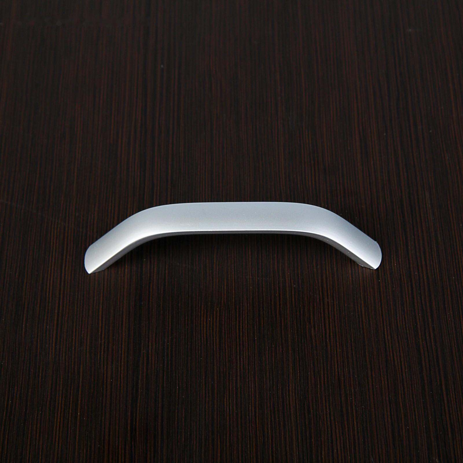 Ручка-скоба РС106, м/о 96 мм, цвет матовый хром